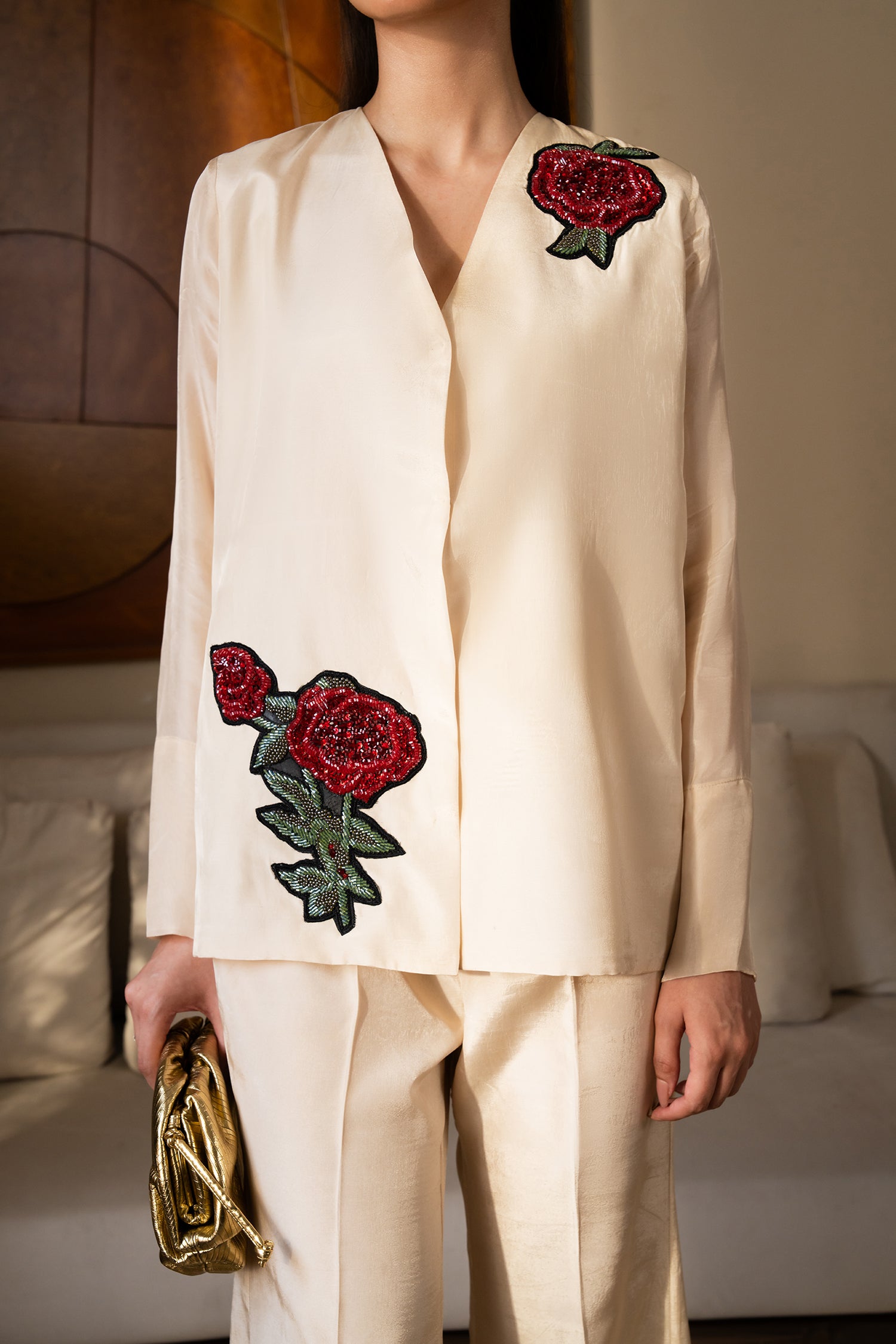 Beige Bloom
