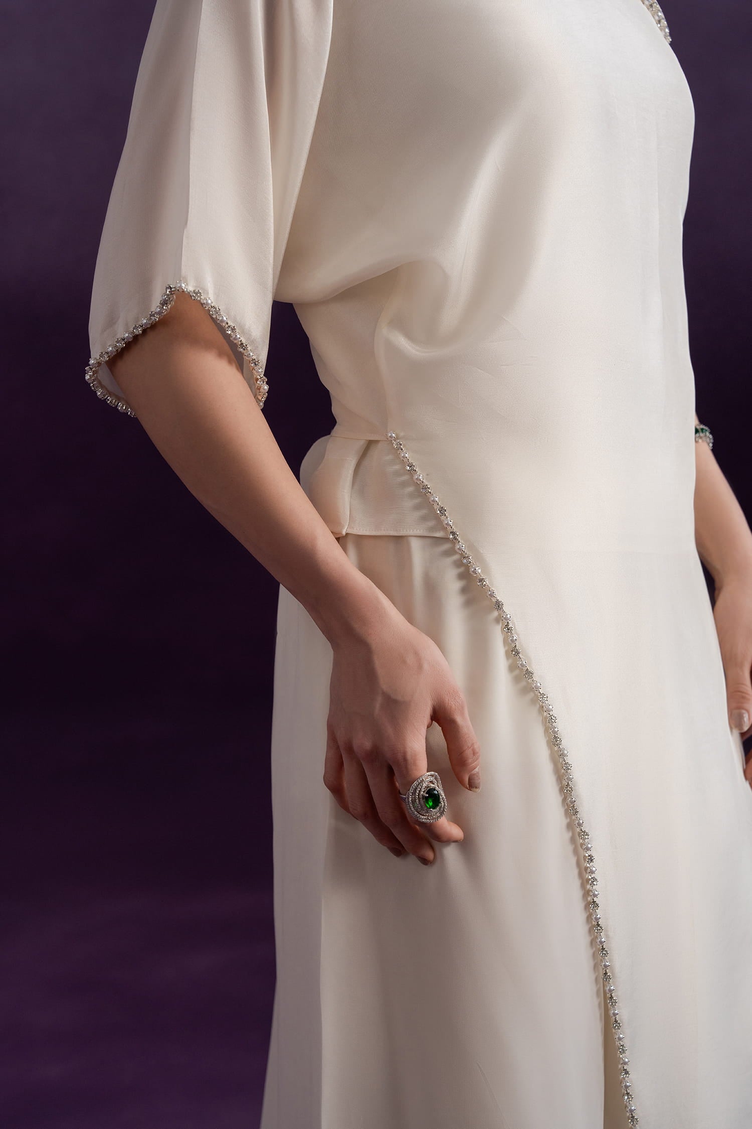 Ivory Cloud set
